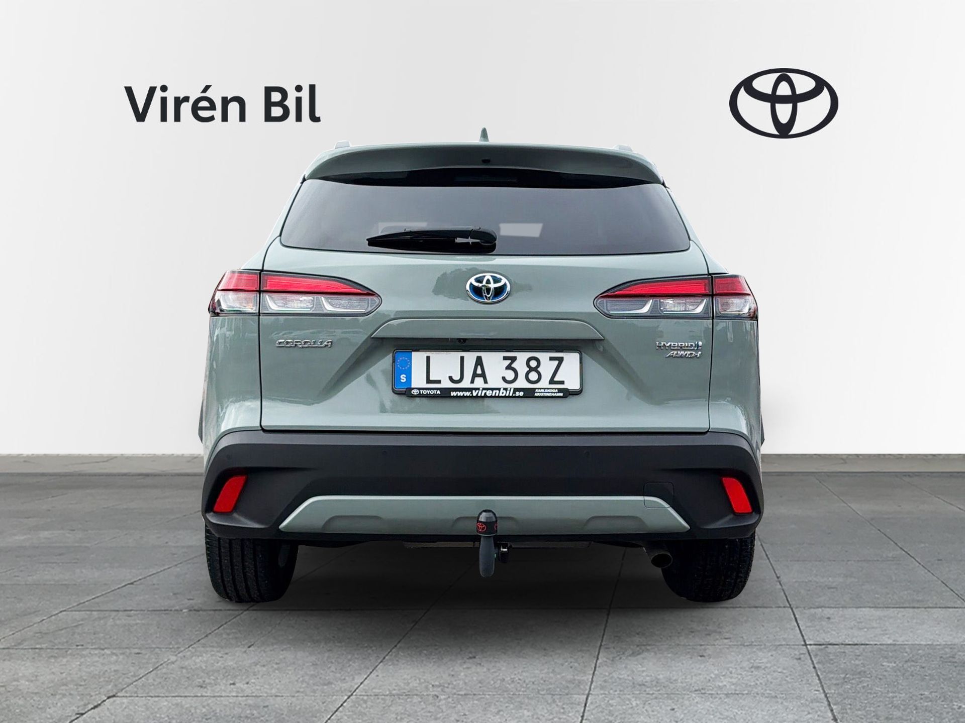 Toyota Corolla Cross 2.0 Hybrid Style 2023, photo 4/10
