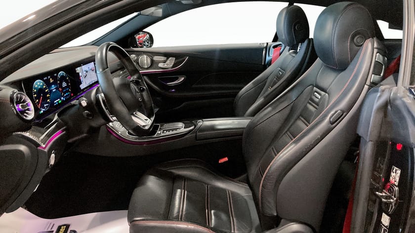 Bild 3 av Mercedes-Benz AMG E 53 4MATIC+ Coupé / Se spec.