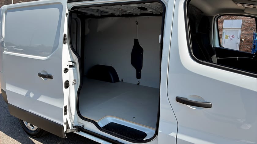 Bild 5 av Renault Trafic Skåpbil L2H1 NORDIC LINE AUTOMAT  | Lagerbil!