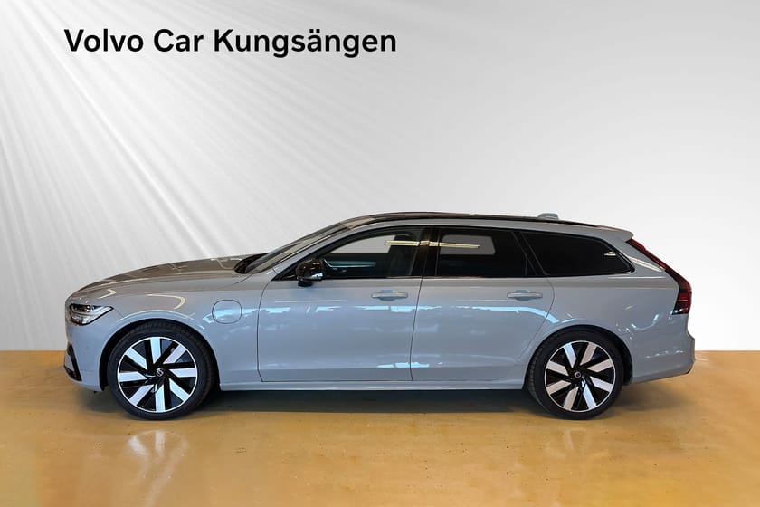 Bild 3 av Volvo V90 Recharge T6 Plus Dark Pano Harman/Kardon Rattvärme Selekt