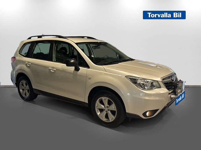 Bild 3 av Subaru Forester 2.0 4WD Manuell Dragkrok Extraljus Värmare Lastgaller