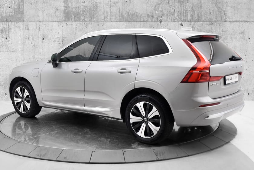 Bilde 4 av Volvo XC60 T6 350 HK/Plus/Bright/Hengerfeste/SE KM!!!