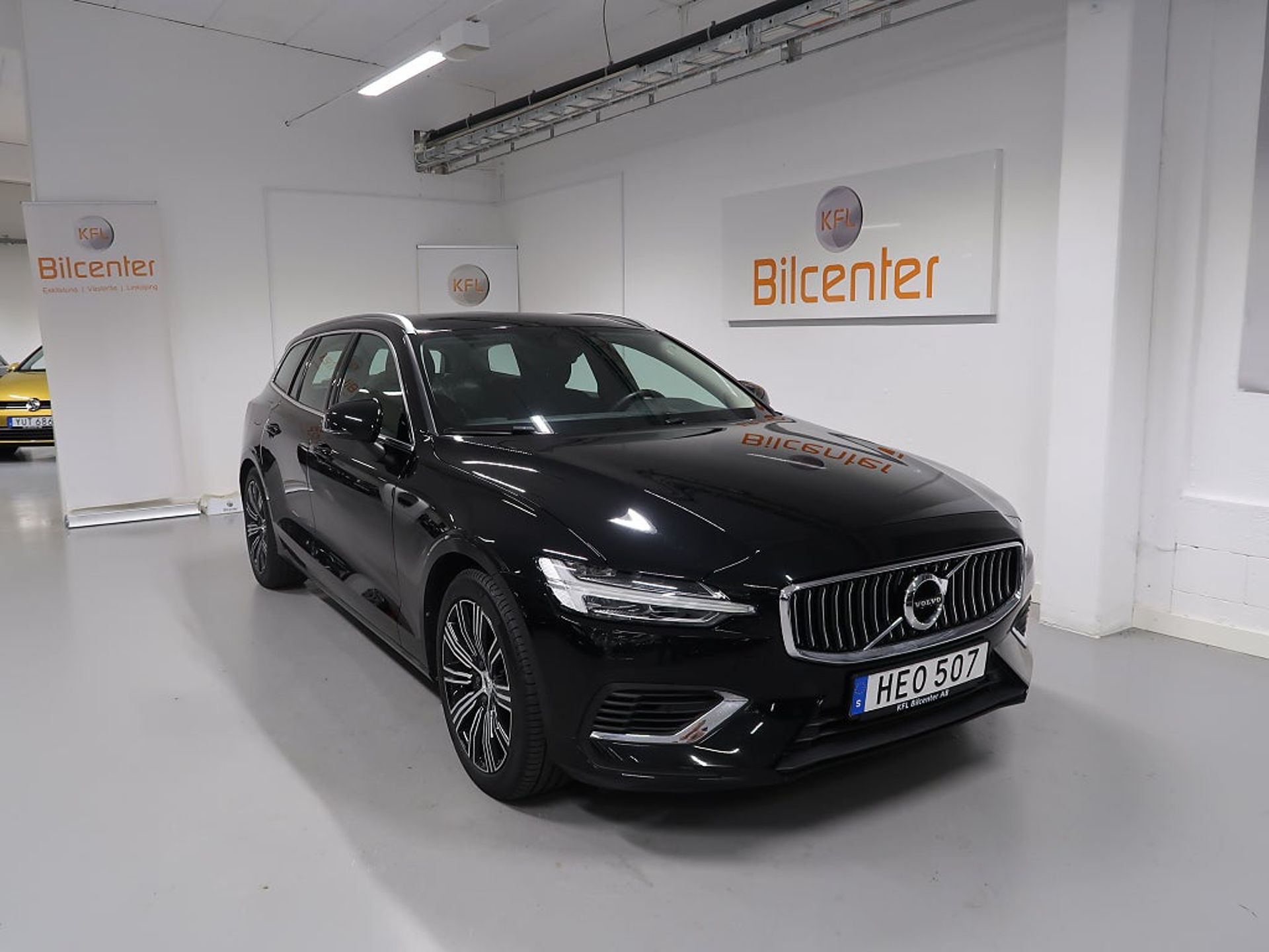 Volvo V60 Recharge T6 AWD 2022, kuva 3/10