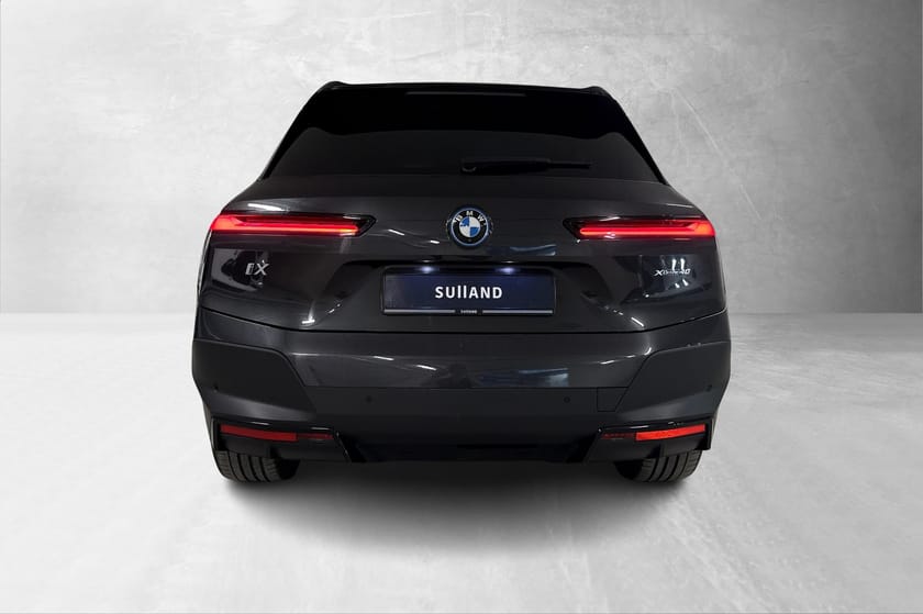 Bilde 4 av BMW iX xDrive40 KROK|Harman/Kardon|Luft fjæring|Panoramatak