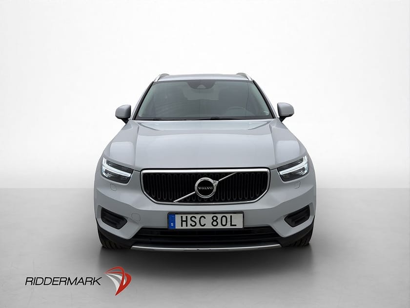 Bild 2 av Volvo XC40 T2 129hk Momentum Värmare Adaptiv-Fart Dragkrok