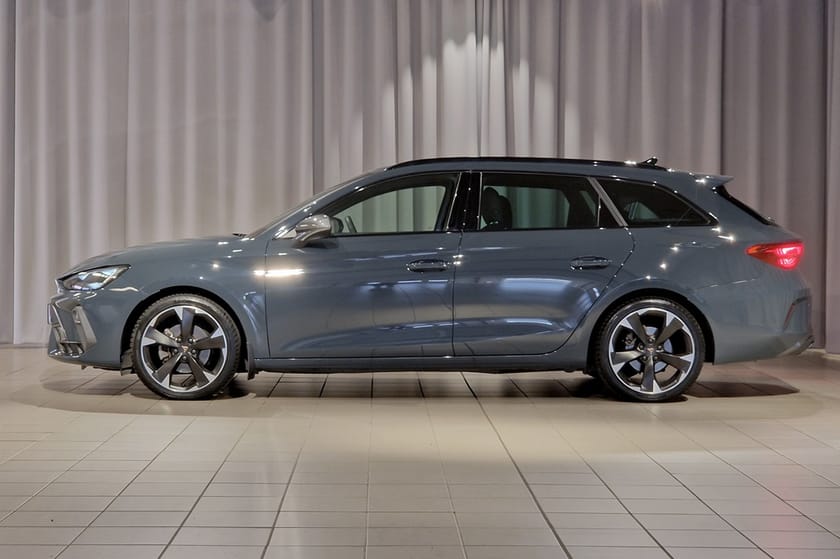 Bild 2 av CUPRA Leon Sportstourer | Drag | Farthållare | Backkamera | 150 hk