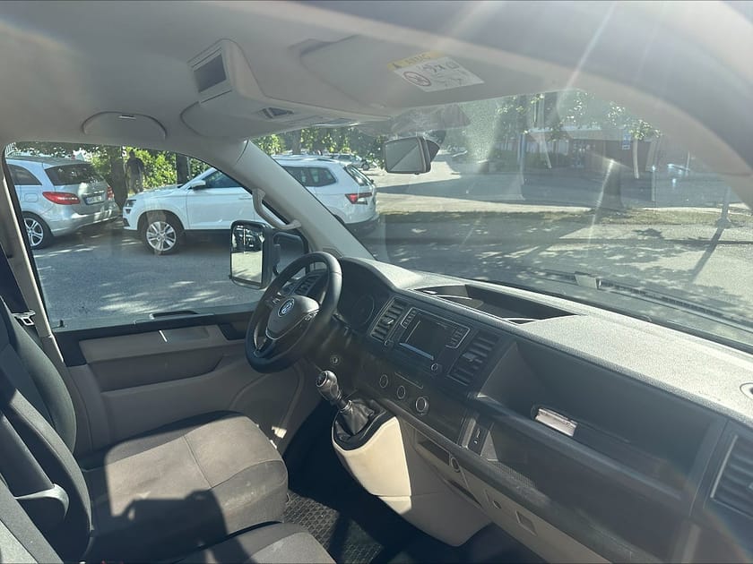 Bild 2 av Volkswagen Transporter Chassi Cab Pickup TDI Flakbil | VÄRMARE | DRAG