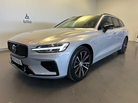 Volvo V60 Recharge T6 Plus Dark / Dragkrok / Backkamera /