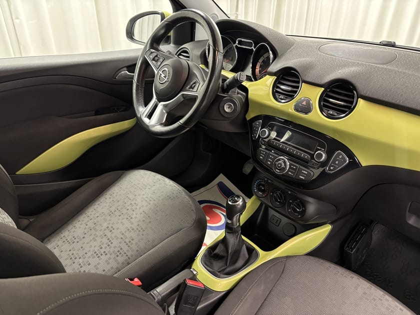 Bild 4 av Opel Adam 1.2 70HK Nyservad