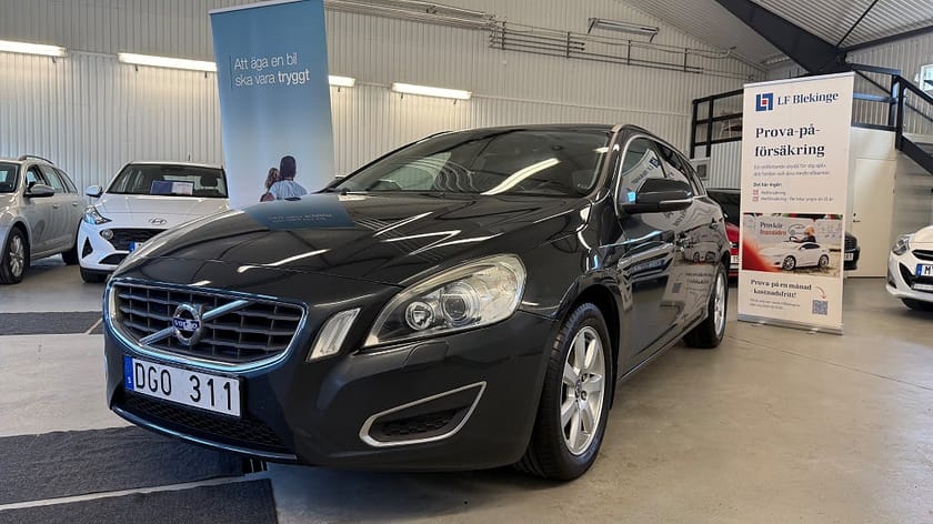 Bild 4 av Volvo V60 D3 Geartronic, 136hk Momentum *Drag*