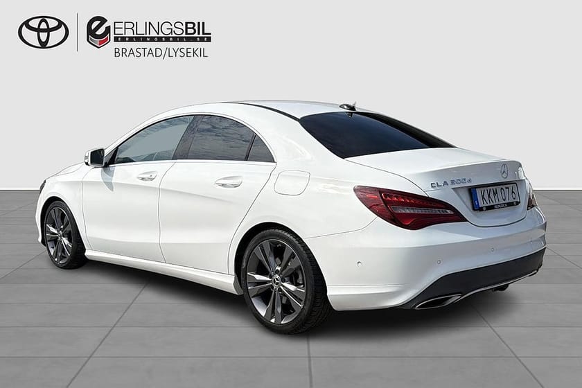 Bild 2 av Mercedes-Benz CLA 200 d 7G-DCT URBAN LINE