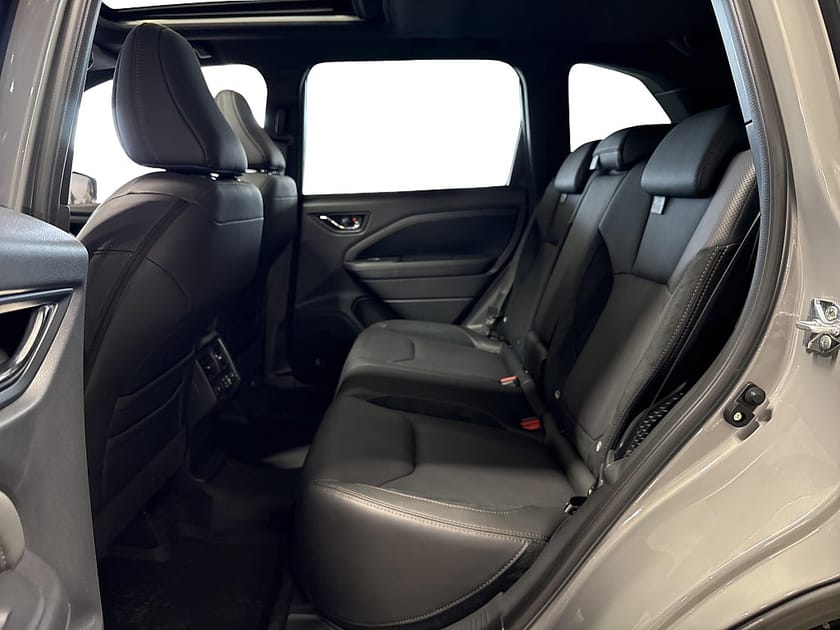Bild 4 av Subaru Forester e-Boxer 2.0 Touring Lineartronic Euro 6