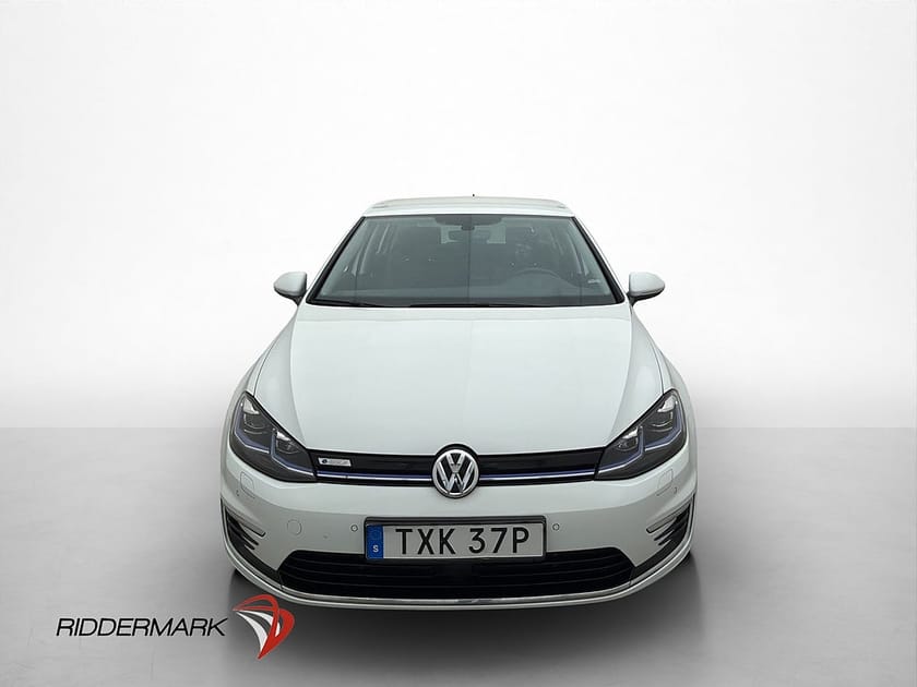 Bild 3 av Volkswagen e-Golf Active Info Cockpit Kamera CarPlay Navi