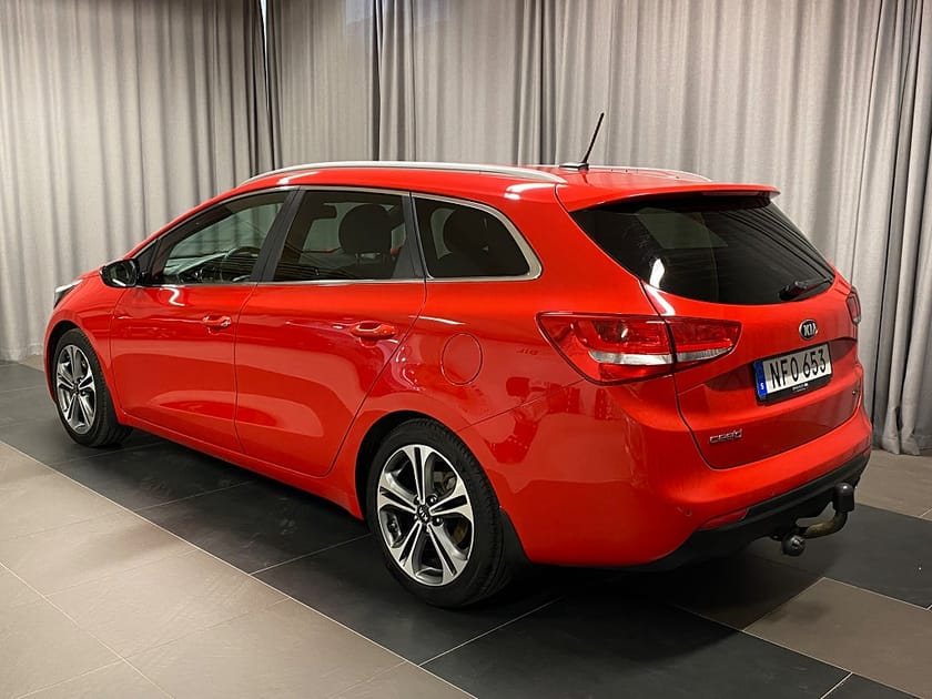 Bild 3 av Kia cee'd_sw 1.6 CRDi GT-Line Drag Euro 6