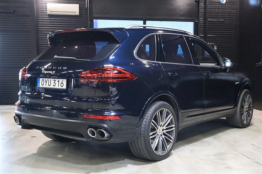 Bild 5 av Porsche Cayenne S E-Hybrid TipTronic (416hk) Sport Chrono