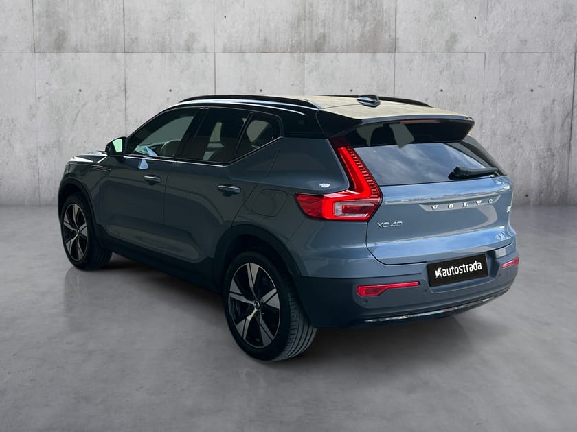 Bilde 3 av Volvo XC40 Recharge Twin Plus, 408 hk, H.Feste, Oppgradert interiør, Navi,