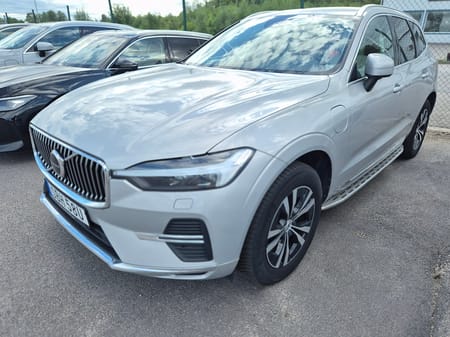 Volvo XC60 T6 Recharge Core Bright plug in AWD 350HK 4x4 Panorama