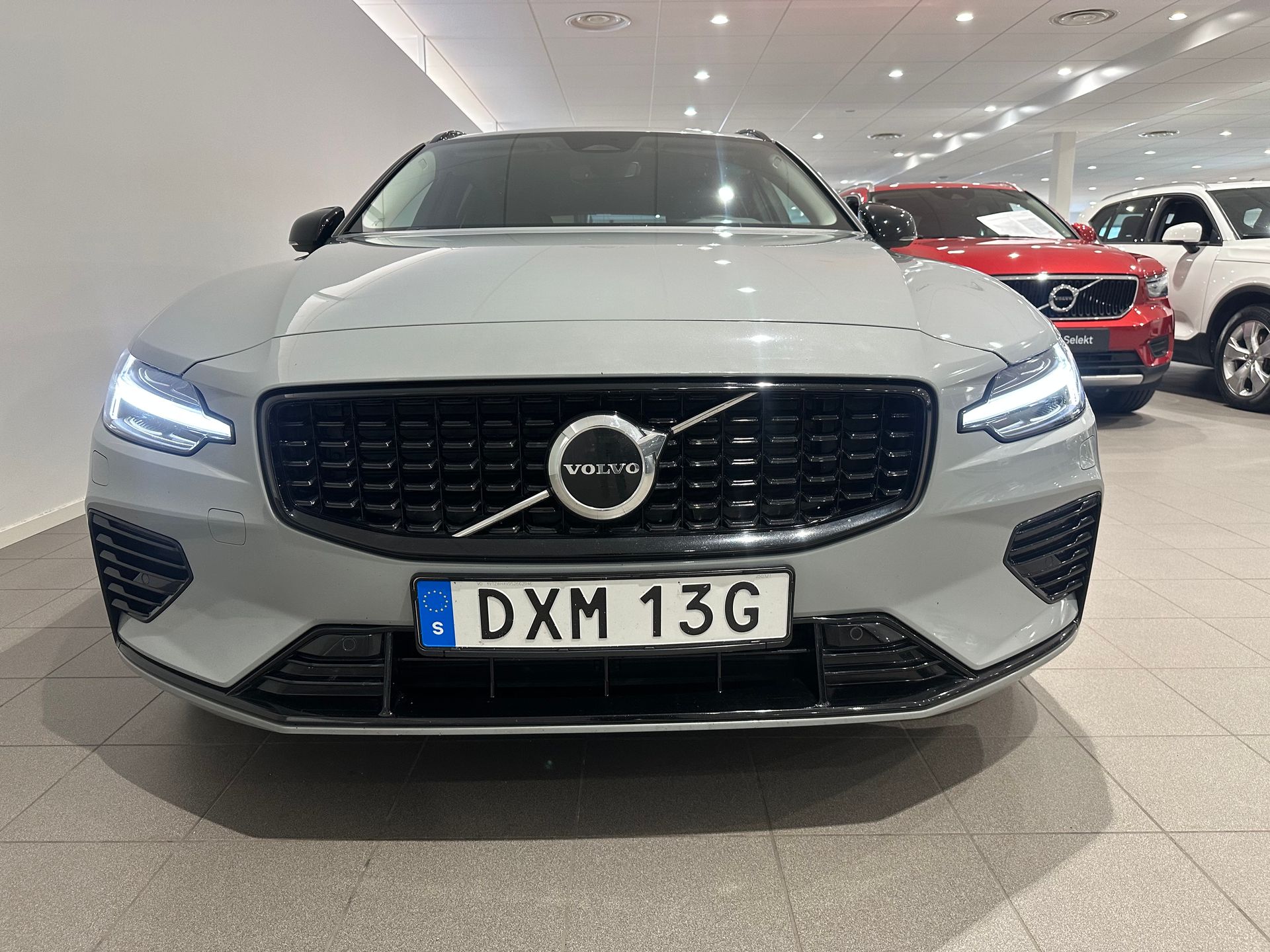 Volvo V90 2024, bild 2/10