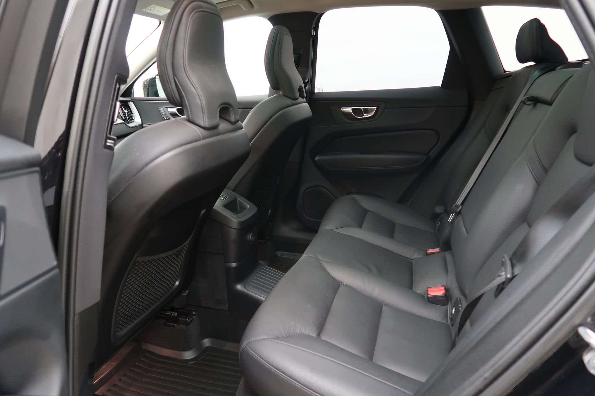 Volvo XC60 2023, bild 5/10