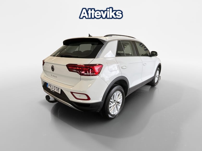 Bild 3 av Volkswagen T-Roc 1.5 TSI 150hk *Backkamera/Dragkrok*