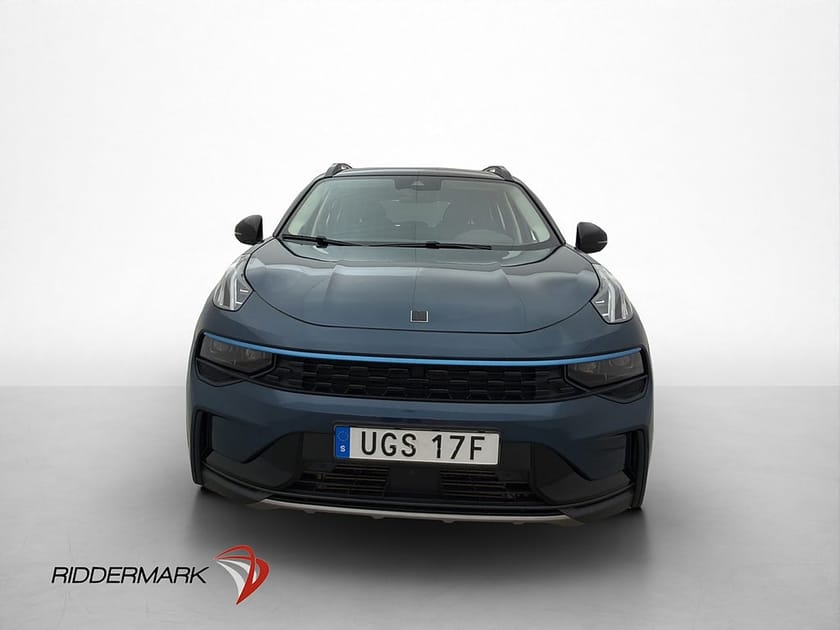 Bild 2 av Lynk & Co 01 HEV PHEV 261hk Pano Infinity Cockpit Kamera Navi