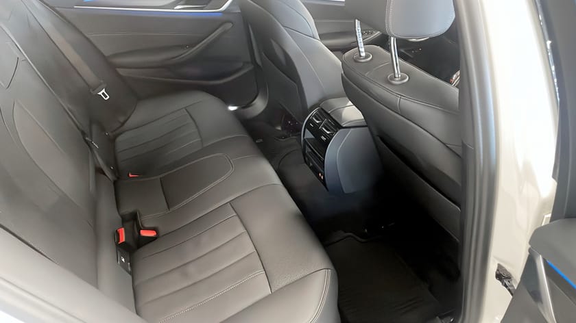 Bild 5 av BMW 530e xDrive Touring M-Sport DAP Dragkrok Adaptiva LED