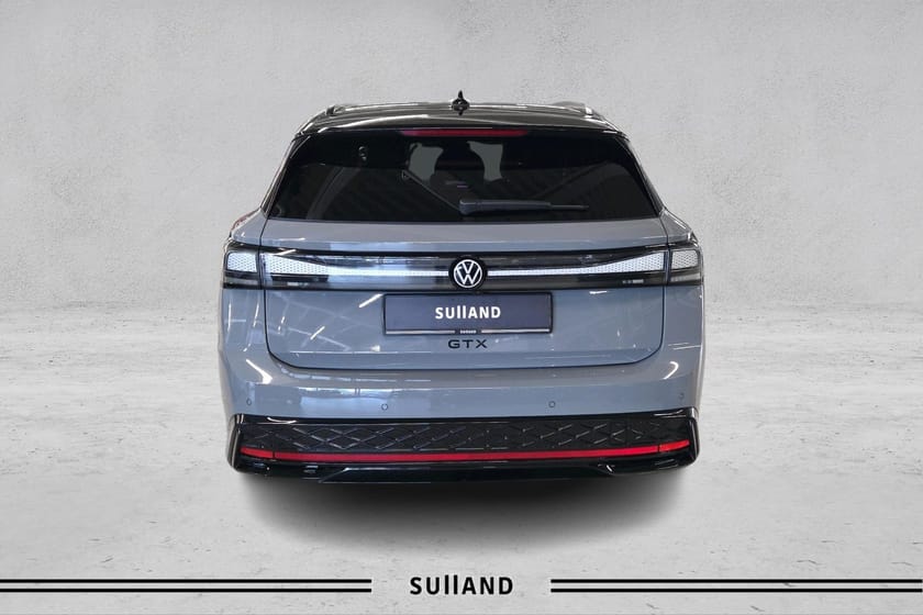 Bilde 4 av Volkswagen ID.7 91 kWh 4Motion gtx 4m stv bl 86kwh 340hk