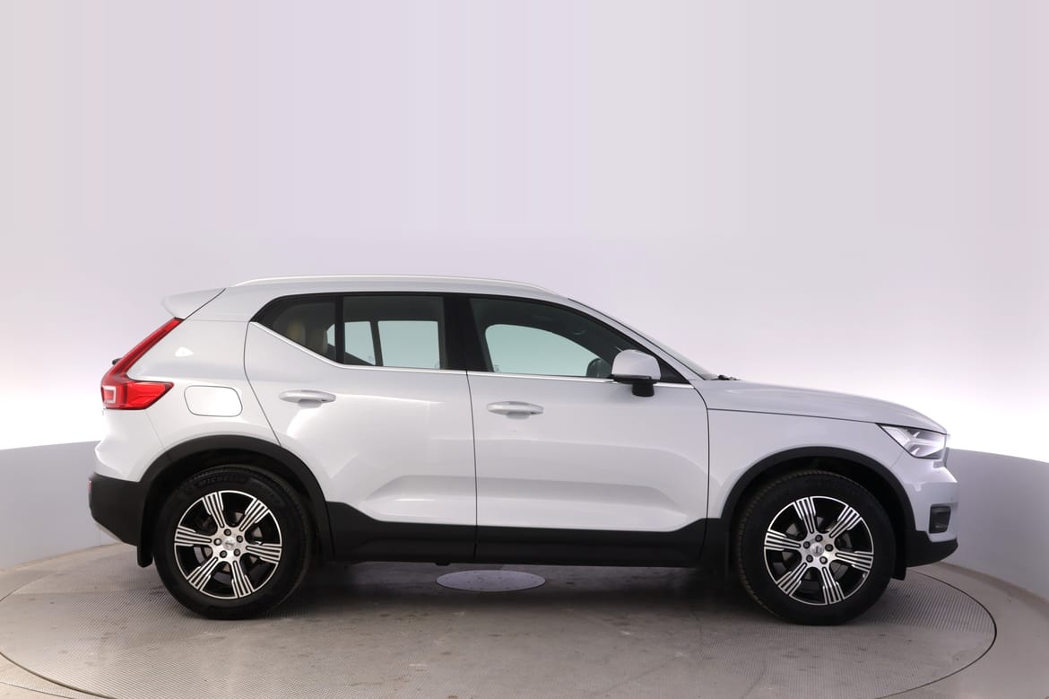 Volvo XC40 2022 - miniatyr 5