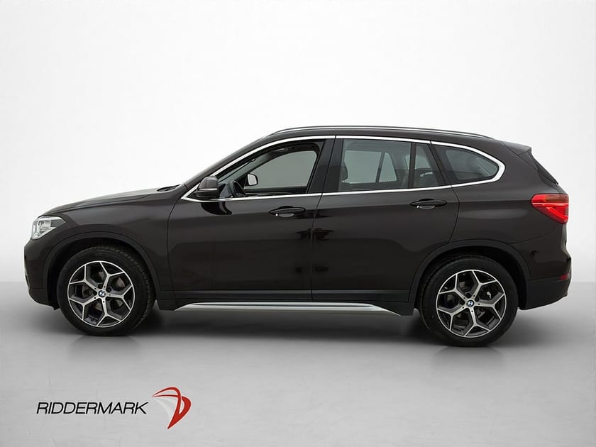 Bild 4 av BMW X1 xDrive18d 150hk xLine M värm Navi P-sensorer HUD