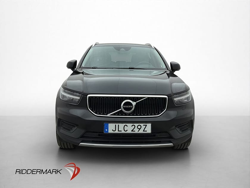 Bild 2 av Volvo XC40 T2 Momentum VOC Värmare Kamera Navi Dragkrok