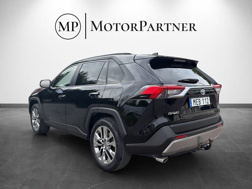 Bild 5 av Toyota RAV4 Hybrid AWD-i E-CVT Executive Premium Drag 360 kamera