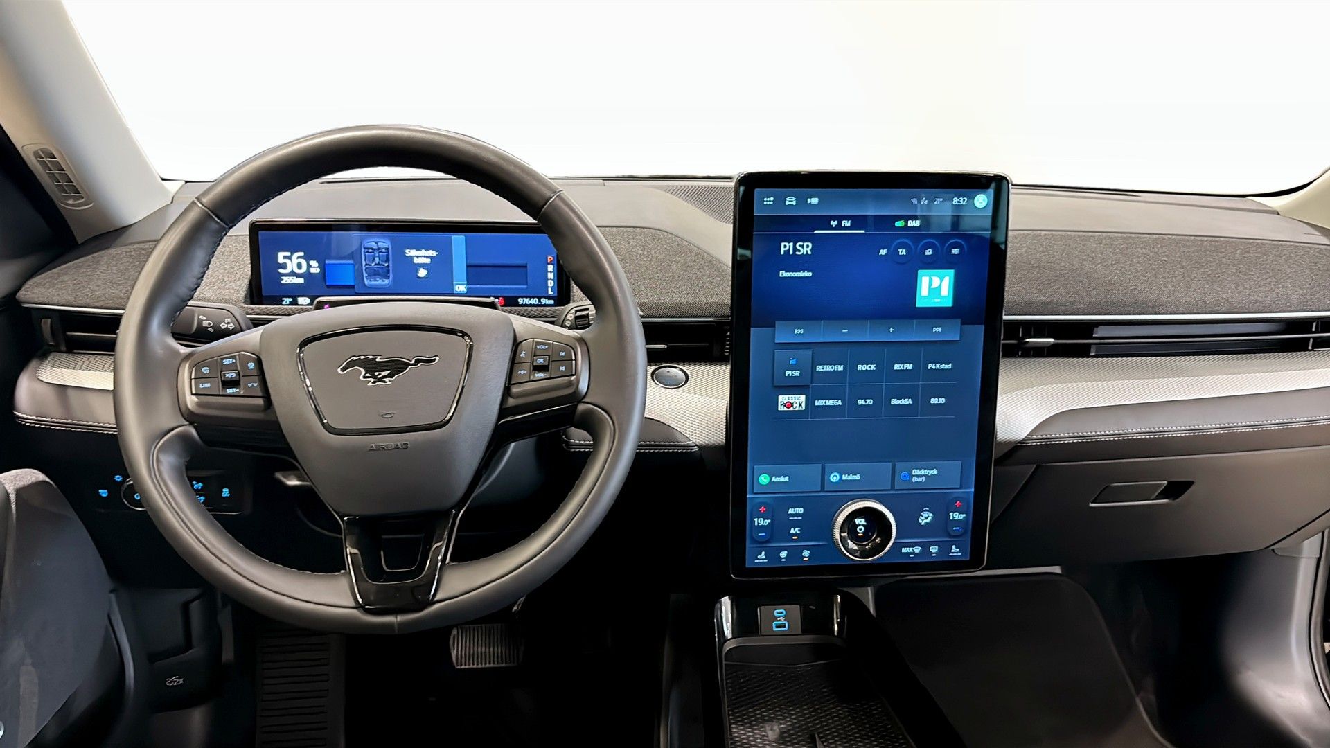 Ford Mustang Mach-E Long Range 2022, bild 4/10