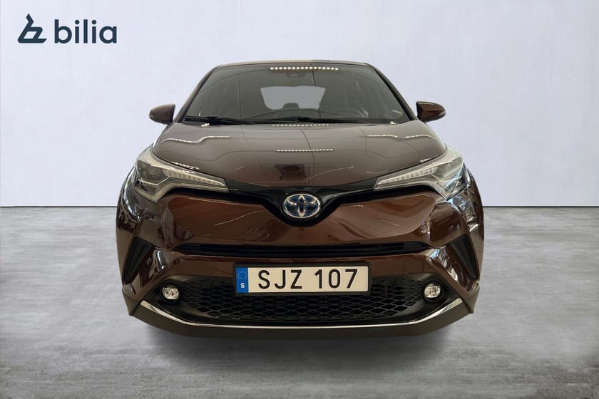 Bild 5 av Toyota C-HR Hybrid 1,8 Executive Skinn JBL Teknikpaket