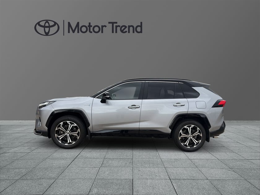 Bild 4 av Toyota RAV4 Plug-in Hybrid 2,5 LADDHYBRID AWD-I STYLE S+V-HJUL