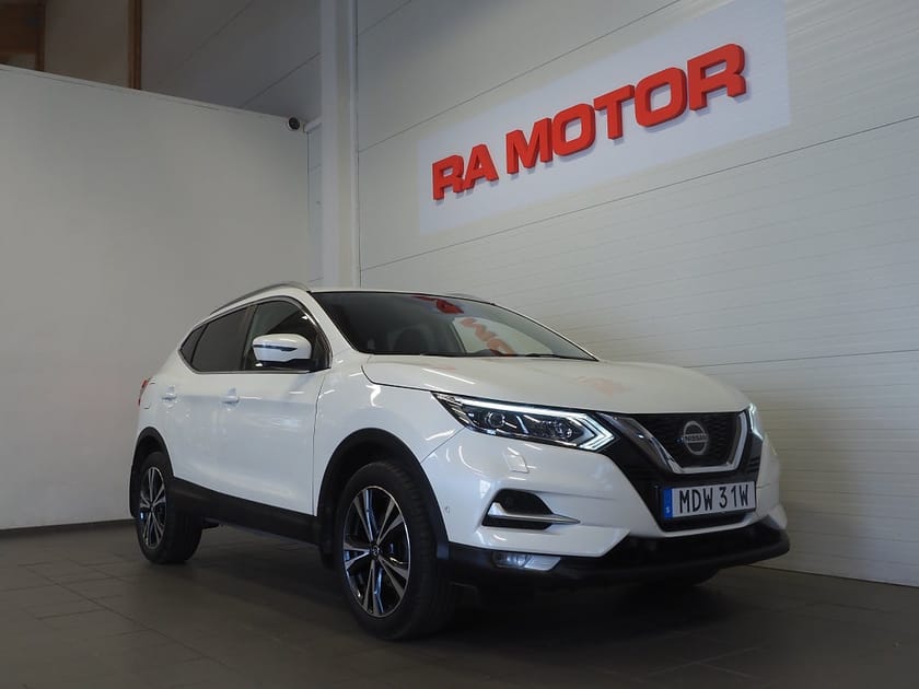 Bild 3 av Nissan Qashqai 1.3 DIG-T DCT 160hk Tekna Drag M-Värmare 360° Navi