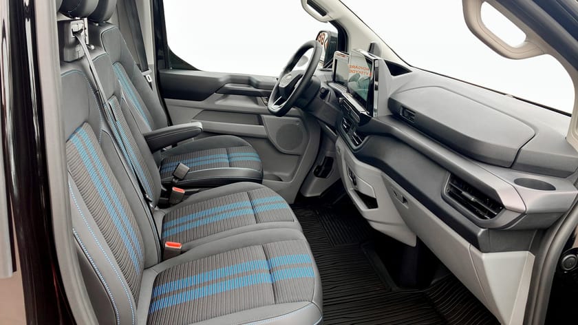 Bild 3 av Ford E-Transit Custom 340 AWD SPORT SKÅP 340L2 218HK