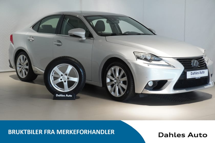 Bilde 1 av Lexus IS 300h Executive
