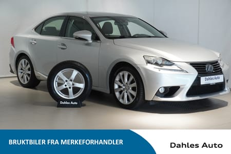 Lexus IS 300h Executive
