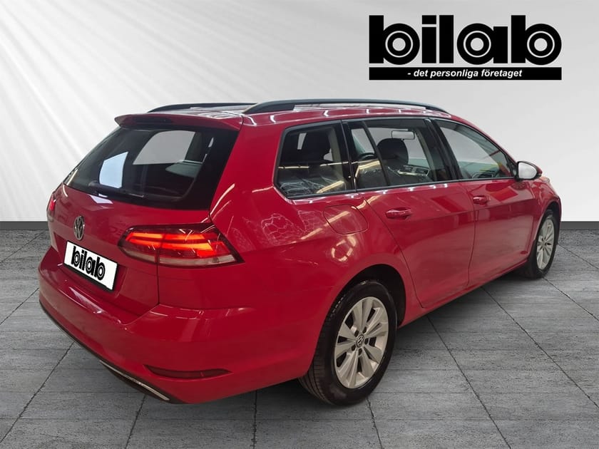 Bild 4 av Volkswagen Golf Sportscombi 1.0 TSI DRAGPAKET, CARPLAY