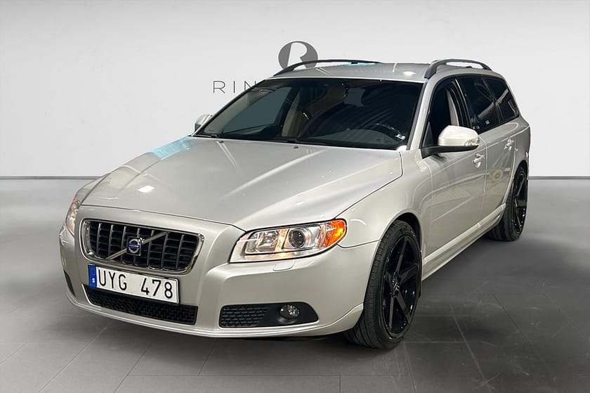 Bild 1 av Volvo V70 D3 163 HK AUT MOMENTUM DRAG 14800MIL KAMREM BYTT 19"