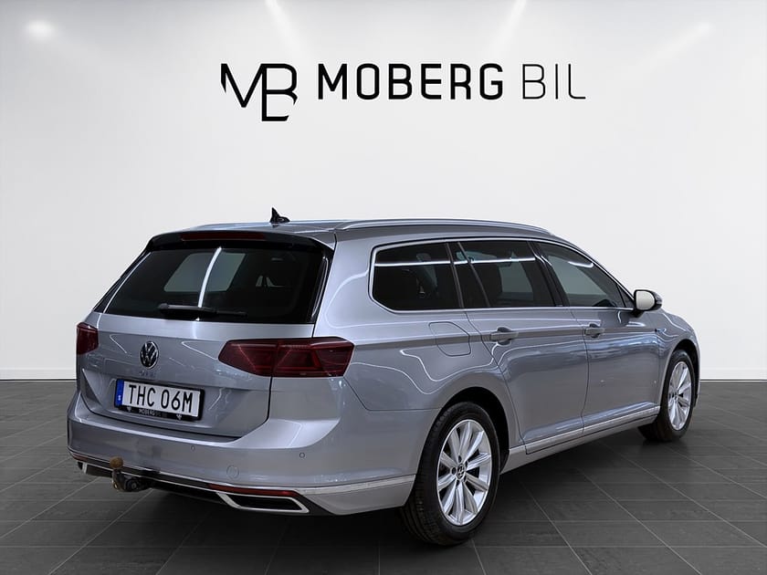 Bild 4 av Volkswagen Passat Sportscombi GTE SC 218hk Executive Navi Drag B-Kamera