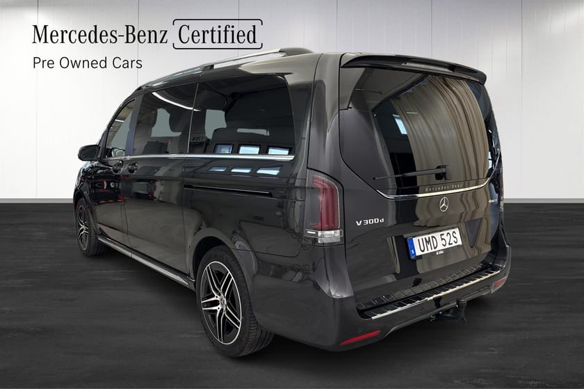Bild 4 av Mercedes-Benz V 300d 4MATIC 3.2t 300 4M/AMG/ Burmester/ Vinterhjul/ 360 kamera