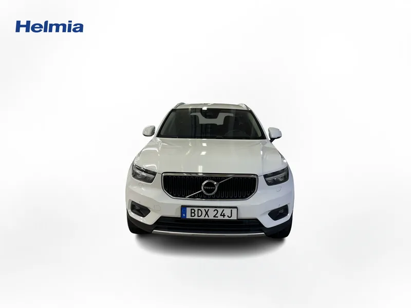 Bild 4 av 15 – Volvo XC40 B4 FWD Bensin Momentum Advanced Edt