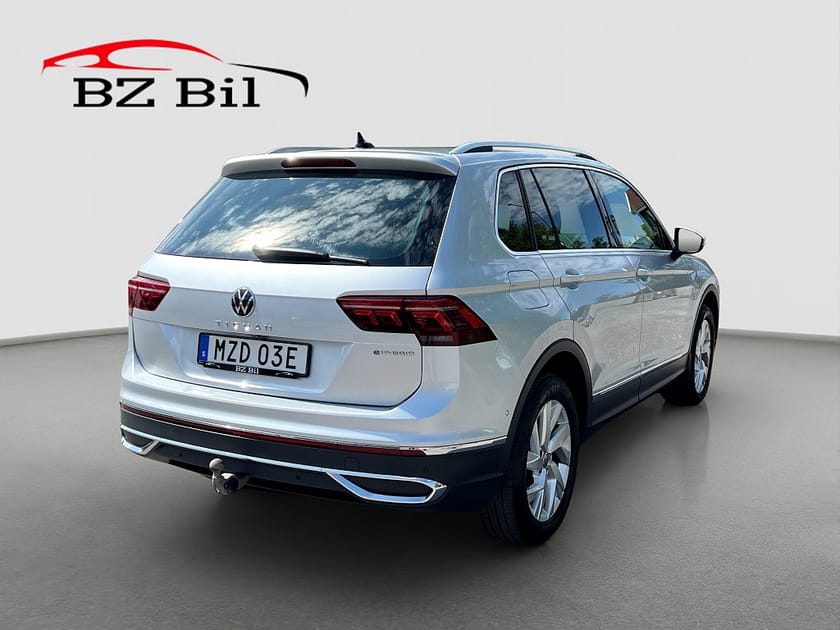 Bild 5 av Volkswagen Tiguan eHybrid 1.4 TSI MOMS Drag B-Kamera COCKPIT