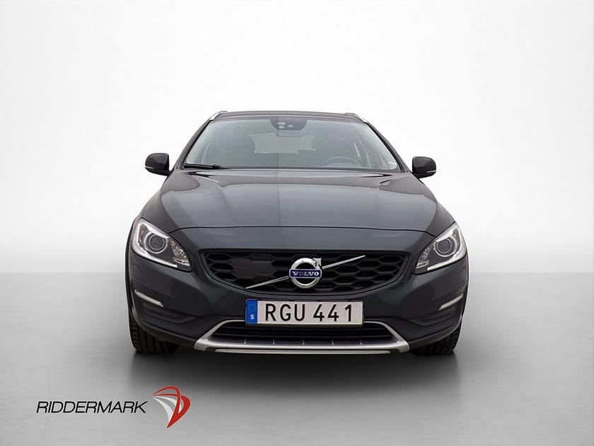 Bild 2 av Volvo V60 Cross Country D3 Summum 2 Bruk Drag Skinn Adaptiv