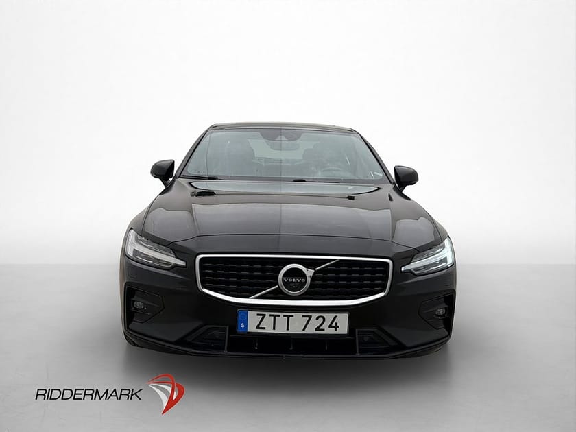 Bild 2 av Volvo S60 T5 250hk R-Design Pano 360 HUD CarPlay VOC Värmare