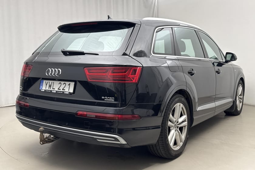 Bild 3 av Audi Q7 e-Tron
