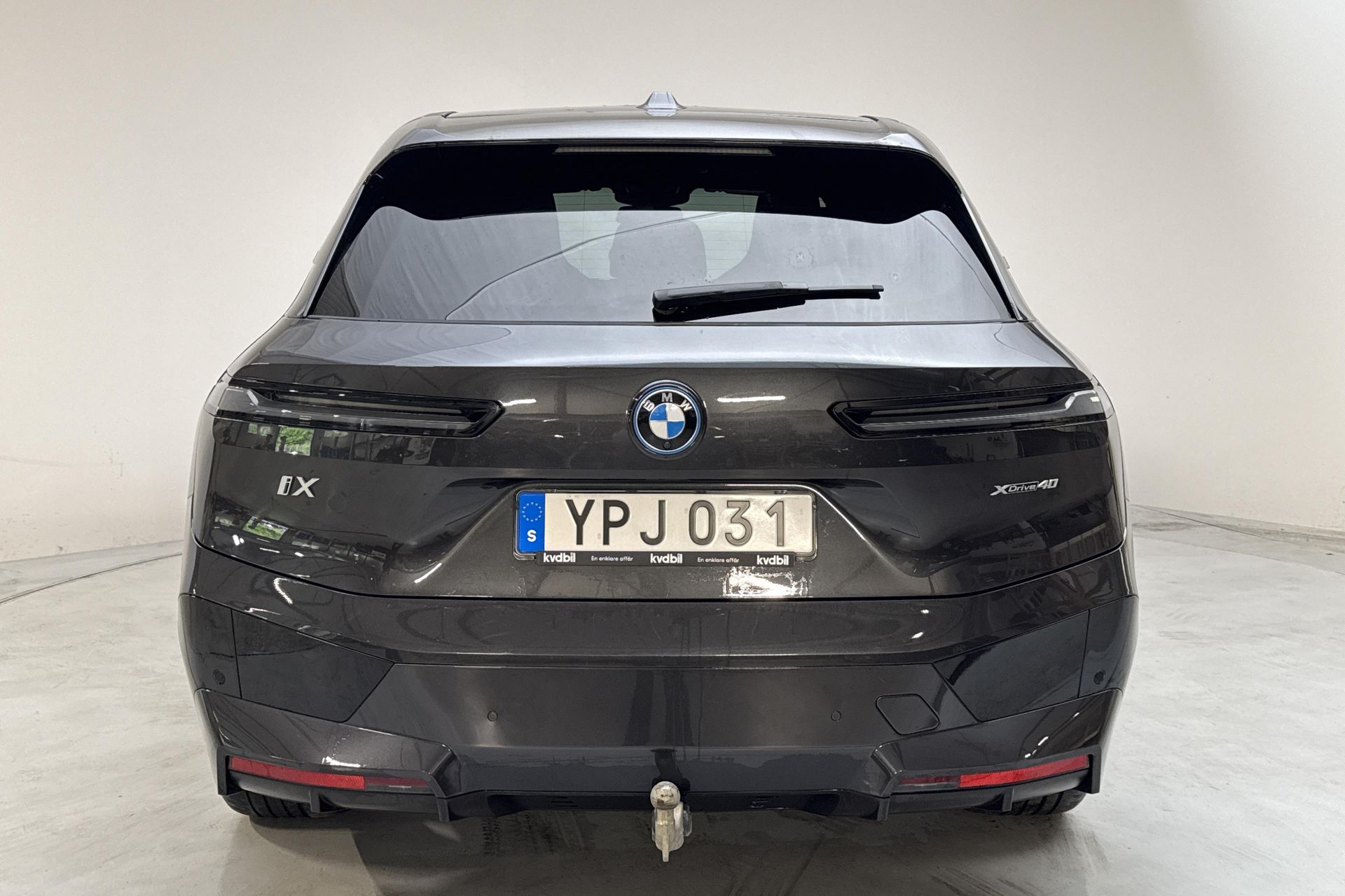 BMW iX xDrive40 2024, bild 6/10