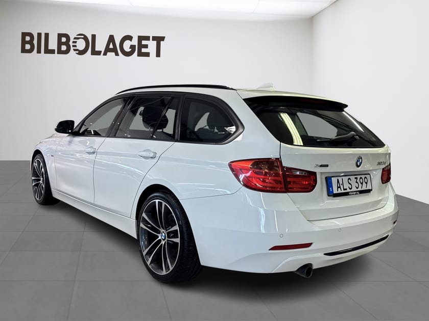 Bild 3 av BMW 320d xDrive Touring Sportline D-värmare Xenon