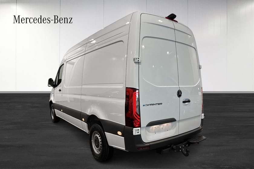Bild 3 av Mercedes-Benz eSprinter 314 81 kWh SKÅP A2 PRO  81kwh  3,5t